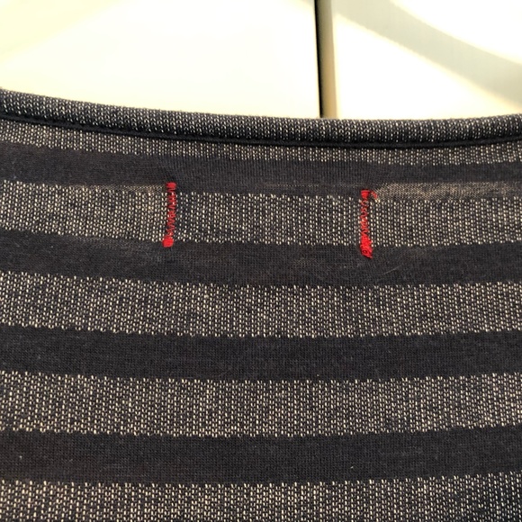 SOLD! Max Studio Weekend sweater - Picture 4 of 7